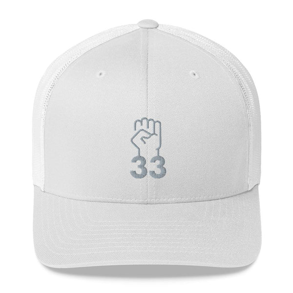 NO AGENDA 33 - mid trucker hat