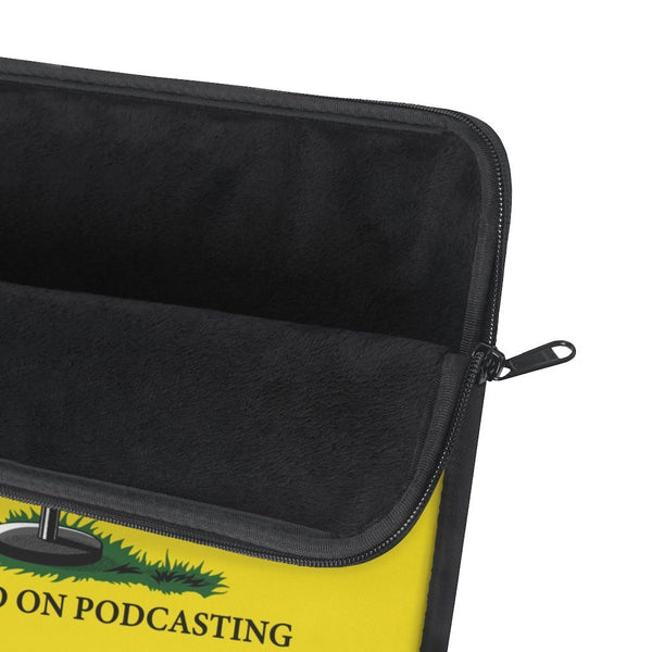 DONT TREAD ON PODCASTING - Y - laptop sleeve